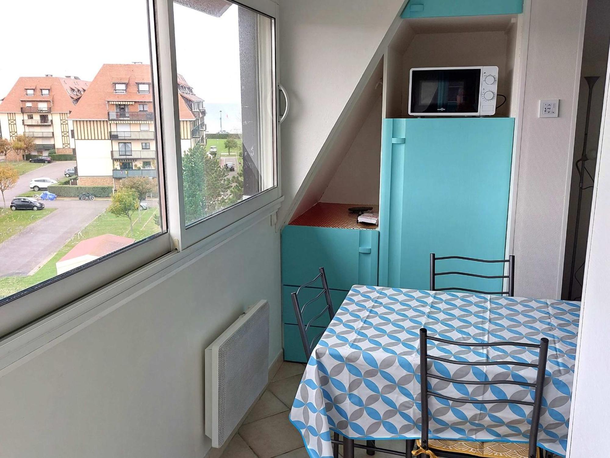 Charmant 2 Pieces Renove Avec Loggia, A Deux Pas De La Plage - Parking Prive - Idealement Situe - Fr-1-712-77 Villers-sur-Mer Exterior photo